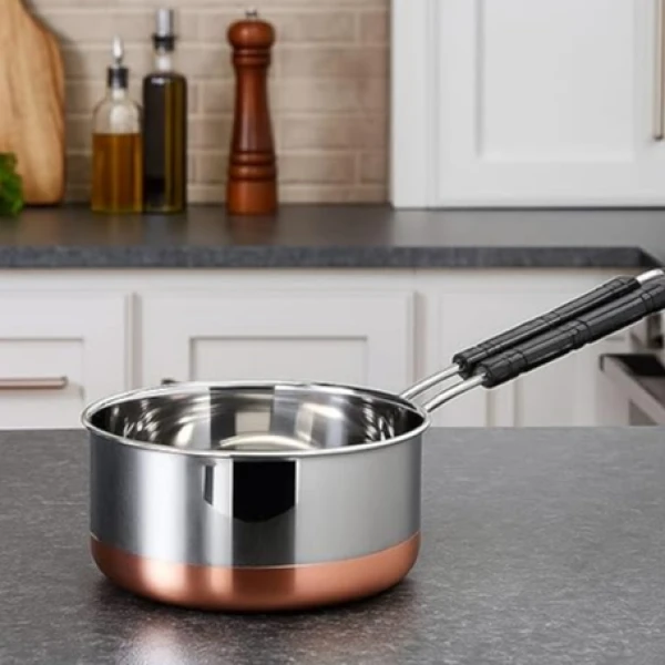 Copper Bottom Saucepan – 3L with Handle